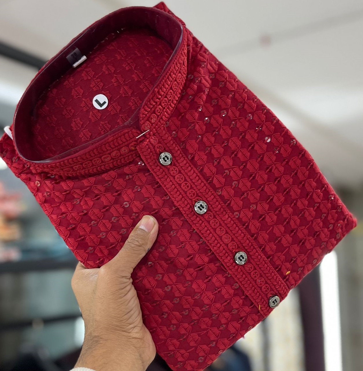 AMIIHVYMACHEMB.1 AMIIHVYMACHEMB.1