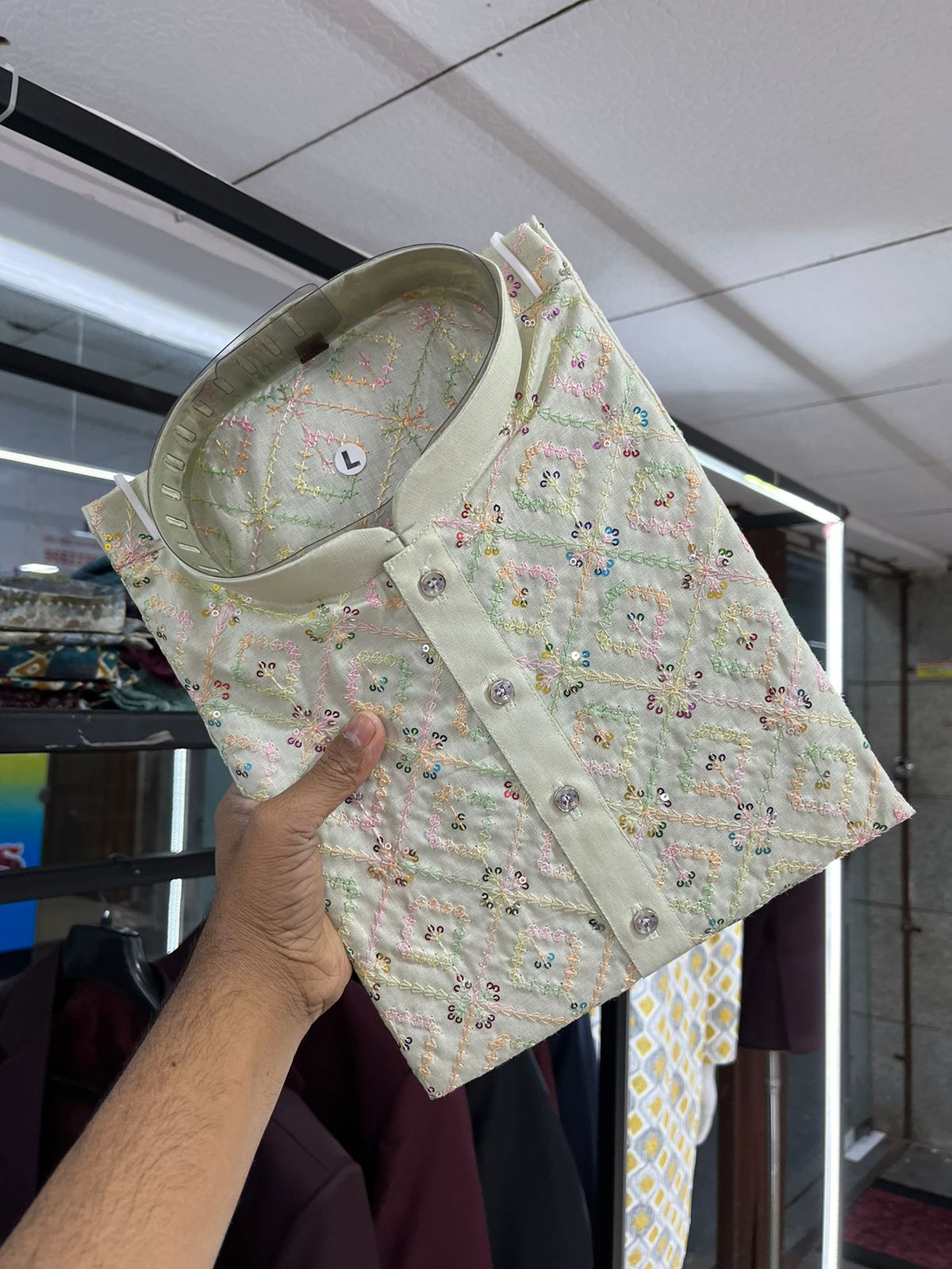 AMIIMIREMB.1 AMIIMIREMB.1