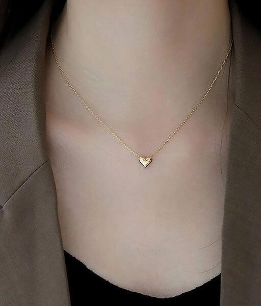 Gold plated Heart Shape Necklace Chain Pendent Set For Girls And Women..